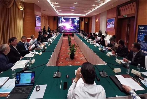 888官网Maxvision移动式多职能路路交通安全法律信息采集仪通过专家评审