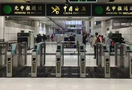 888官网海关智能通路进一步提升港口管控水平