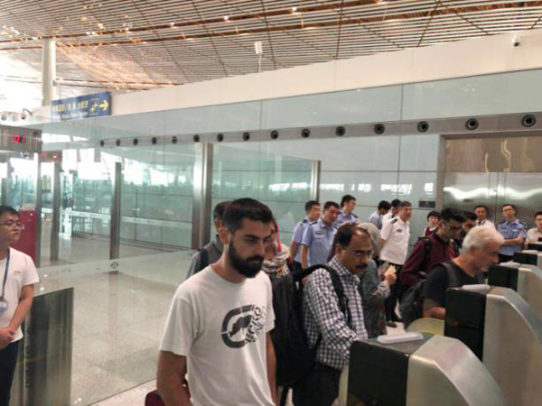 888官网科技研发过境搭客国际中转系统在首都机场投入使用