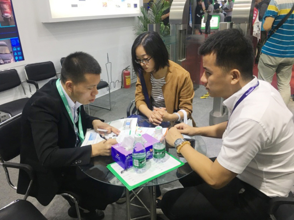 第十六届安博会收官，，，，，，，“888官网智慧”美满开放